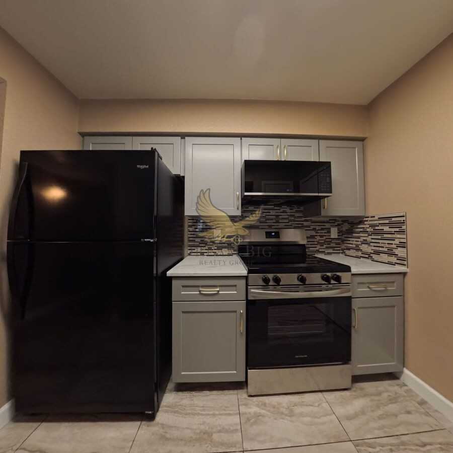 8101 W Flamingo Rd #2126 - Photo 2 of 37