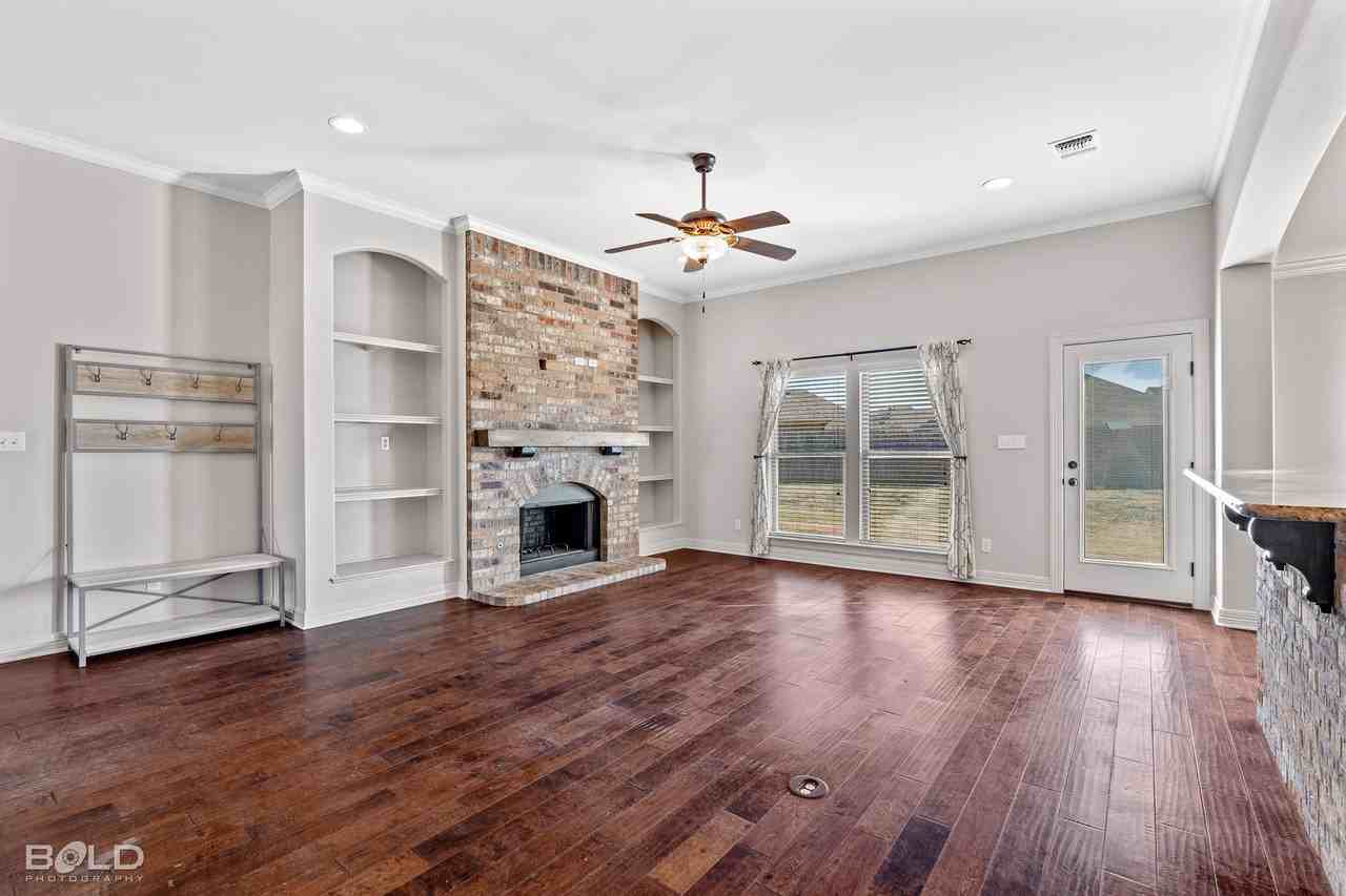 2370 Tallgrass Cir - Photo 6 of 35