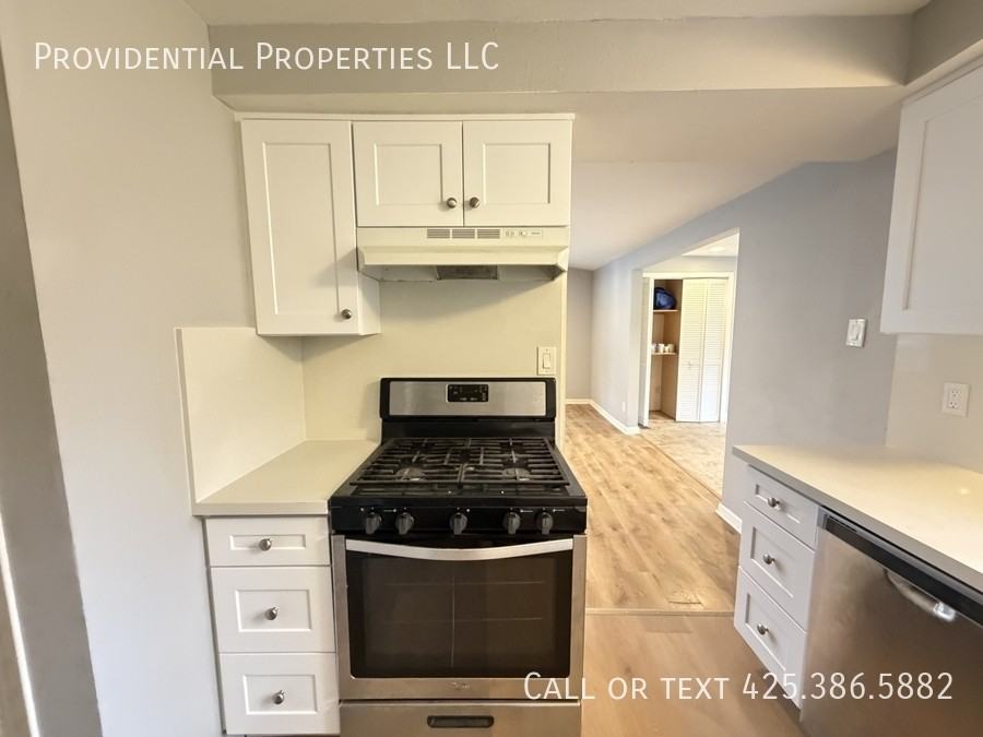 20709 36th Ave W - Photo 7 of 17