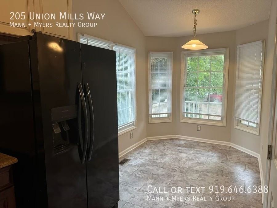 205 Union Mills Way - Photo 6 of 31