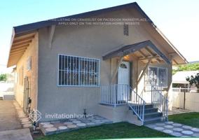 featured image of 1121 E 56th St