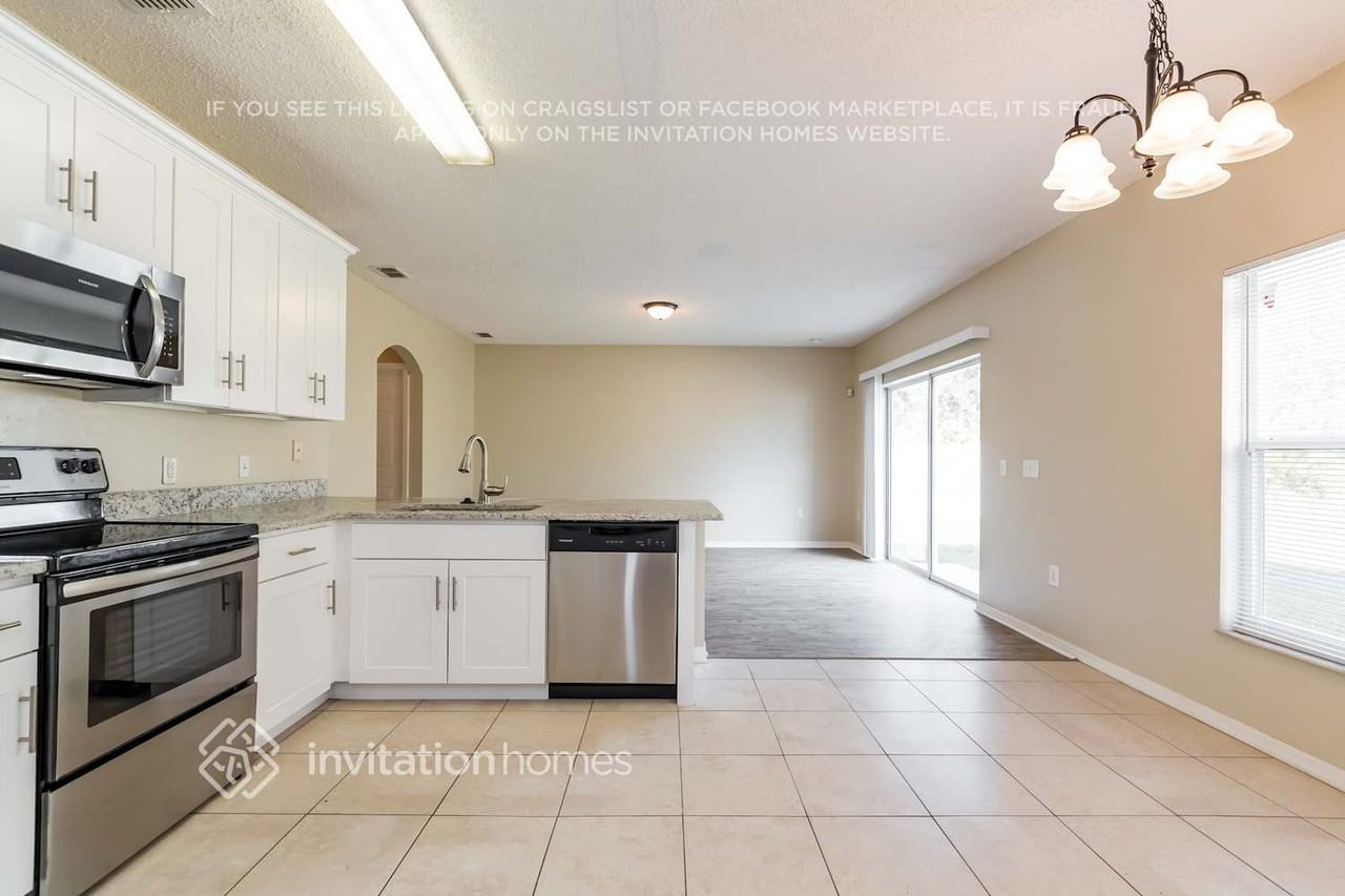 654 Bluebill Ct - Photo 5 of 14