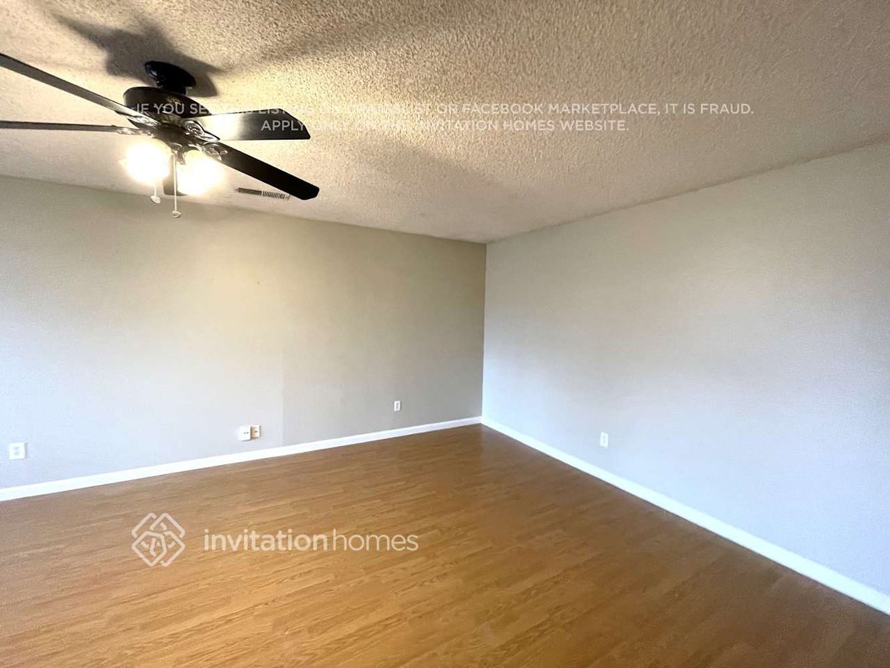 4860 Teakwood Dr - Photo 4 of 14