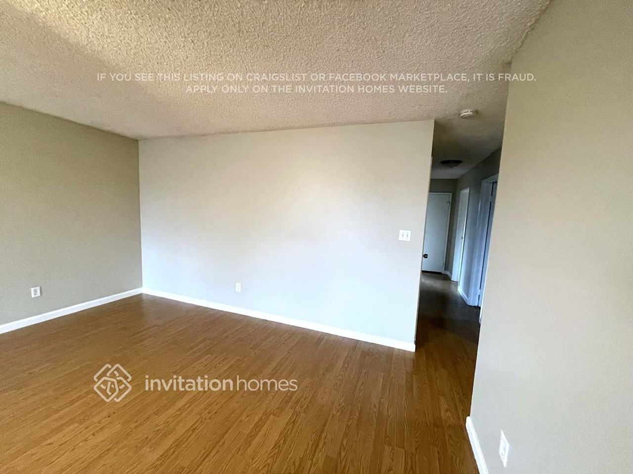 4860 Teakwood Dr - Photo 7 of 14