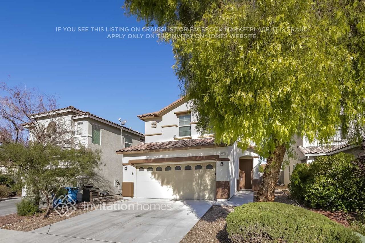 9538 Vivid Colors Ave - Photo 2 of 14