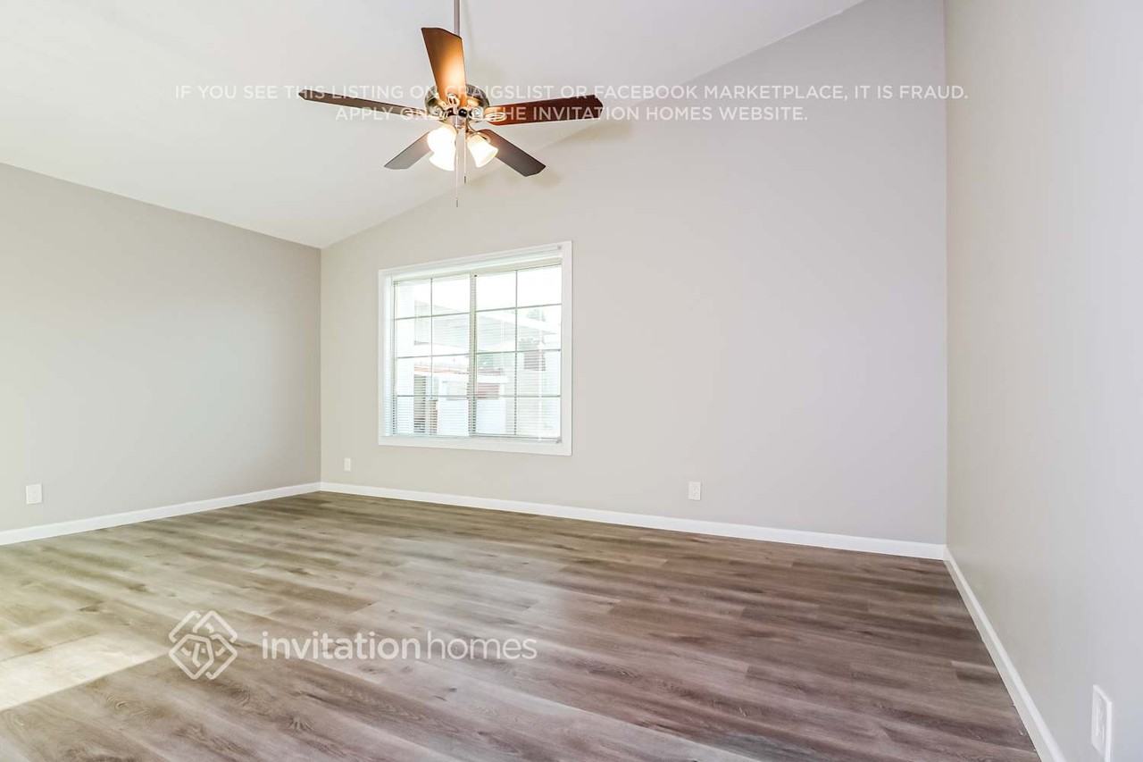 10535 W Calle Del Sol - Photo 7 of 16