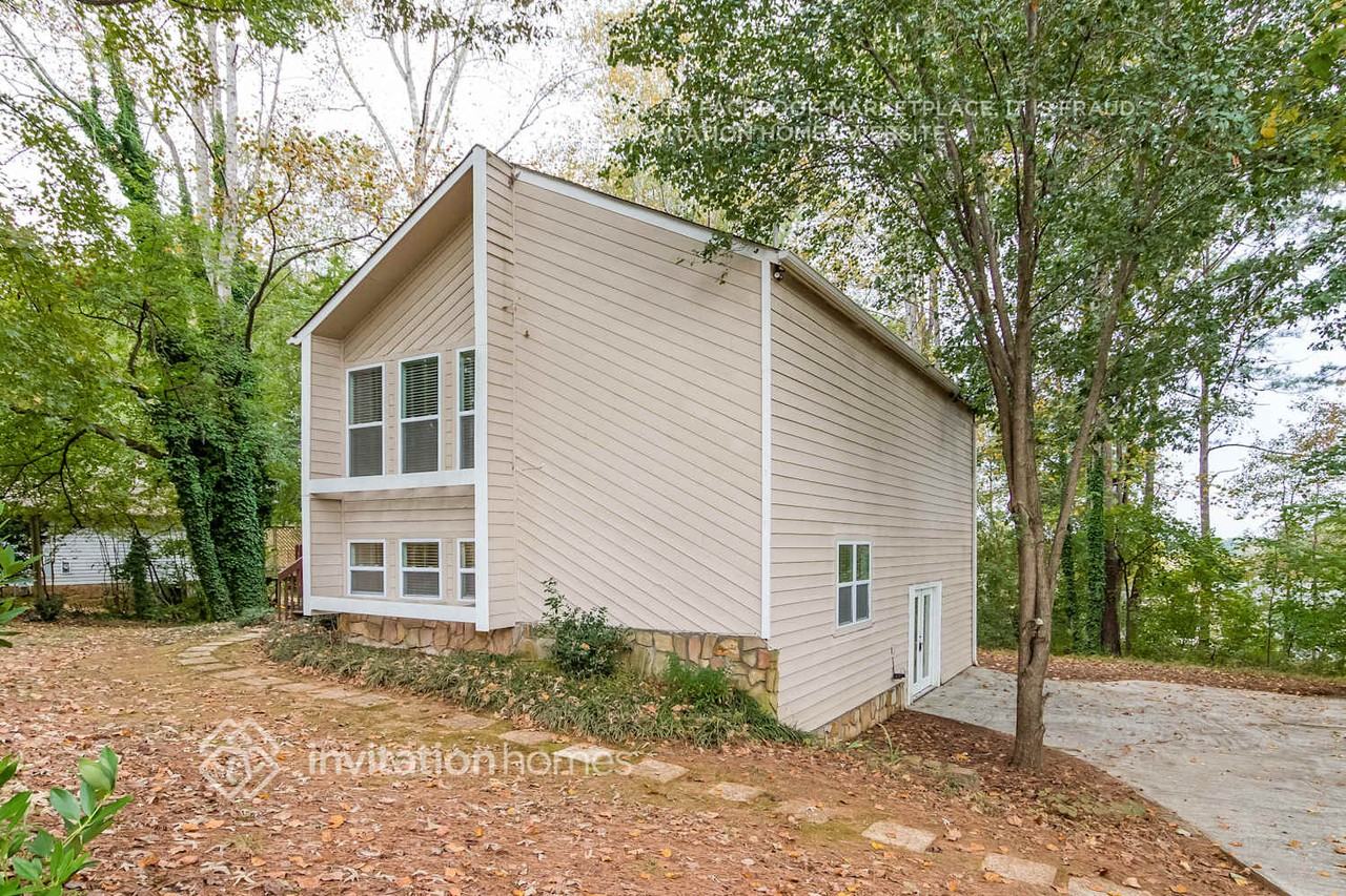 183 W Putnam Ferry Rd - Photo 2 of 21