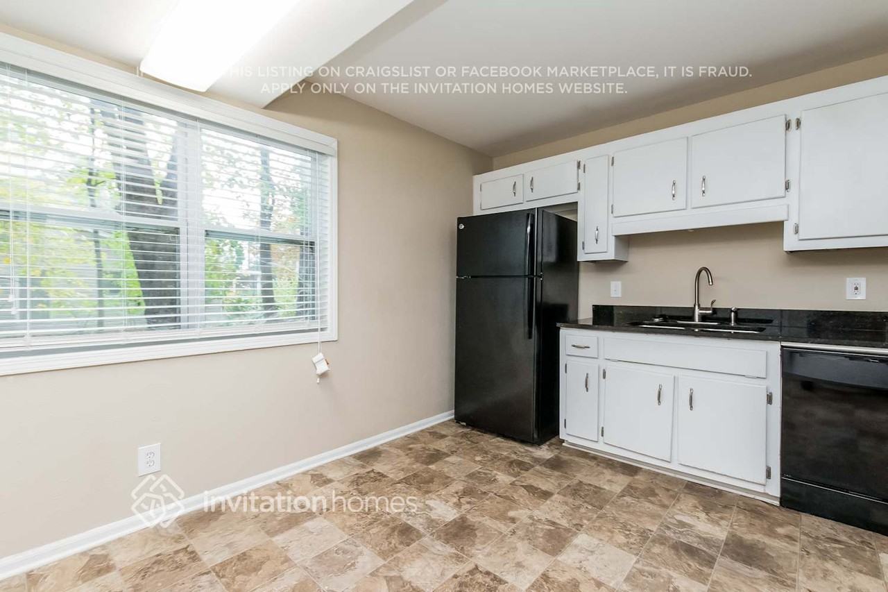 183 W Putnam Ferry Rd - Photo 6 of 21