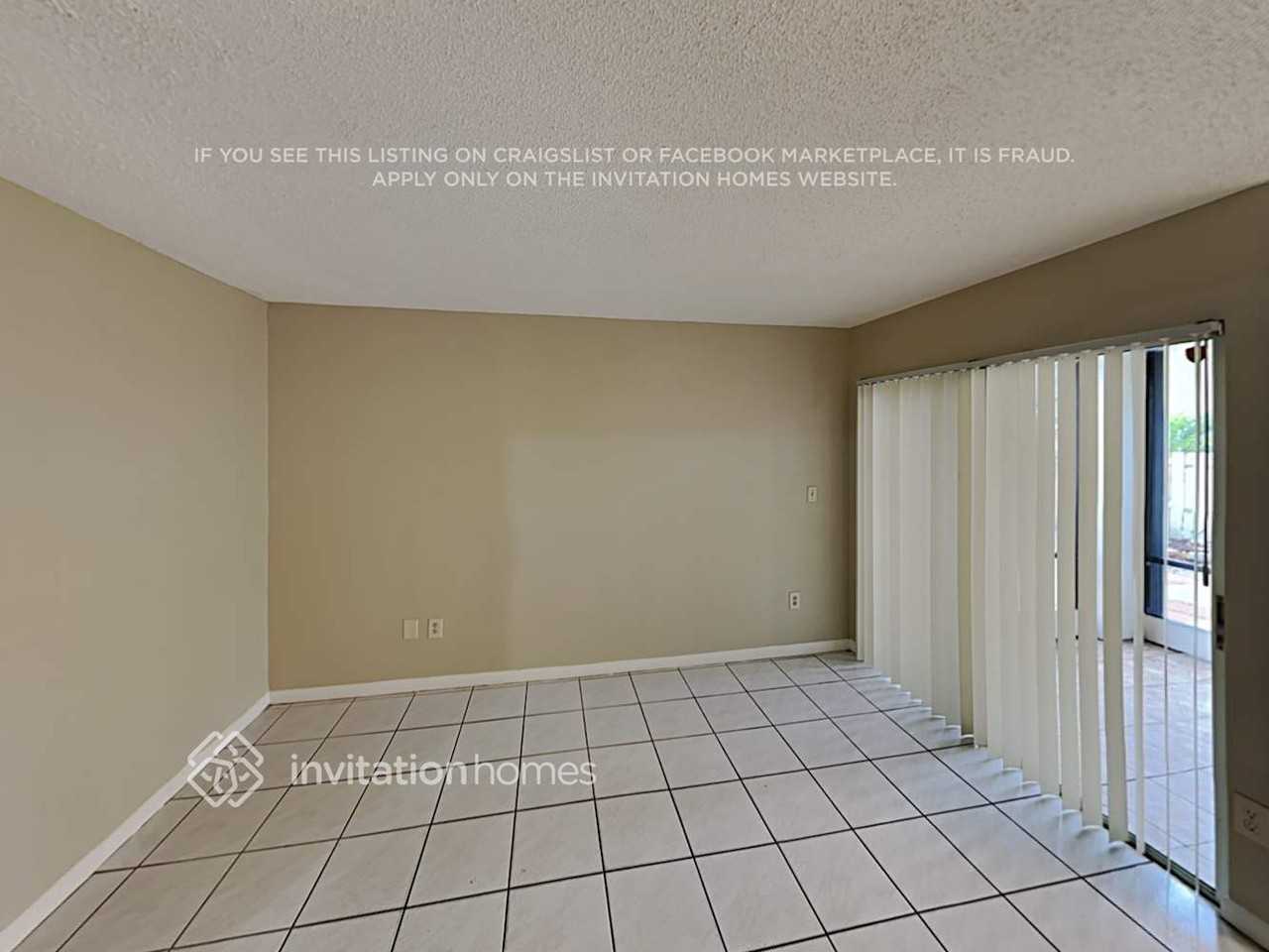 9912 Nw 9th Ct - Photo 7 of 19