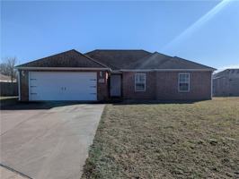 featured image of 840 Ash Ct