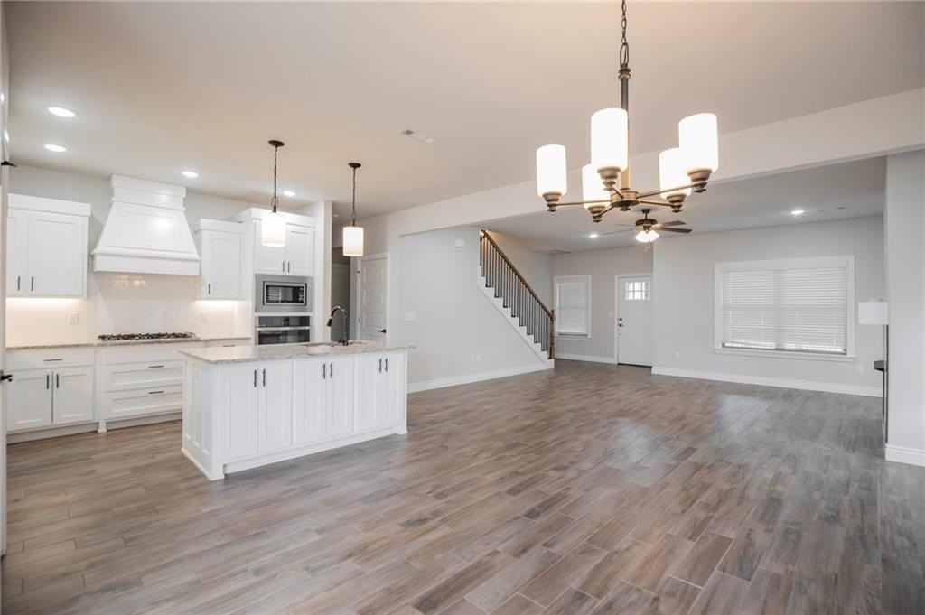 337 Ryder St - Photo 3 of 23