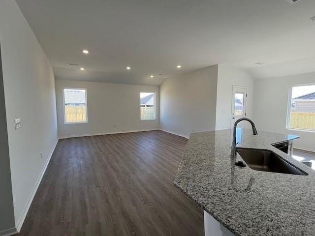 2712 Kane St - Photo 2 of 13