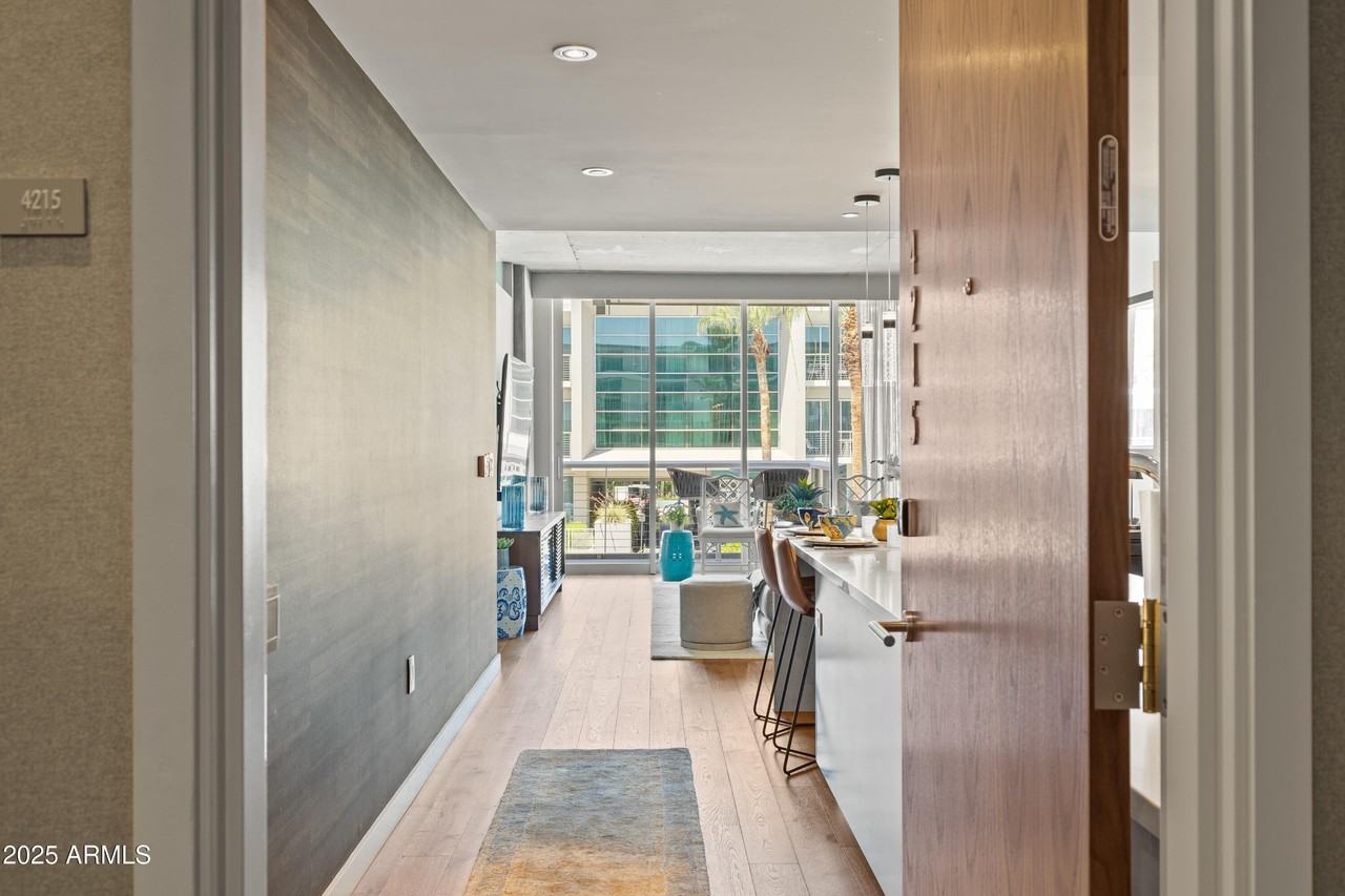 5455 E Lincoln Dr Unit 2011 #2011 - Photo 3 of 35