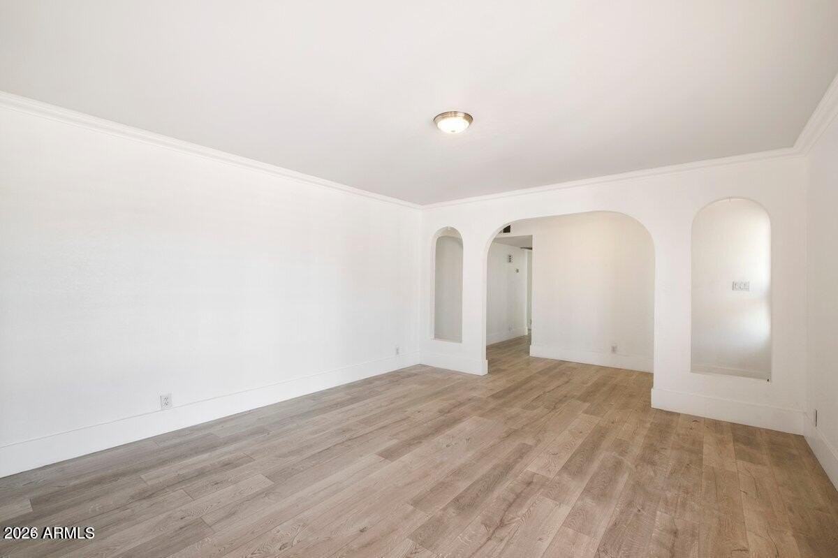 6828 E Ludlow Dr - Photo 3 of 28