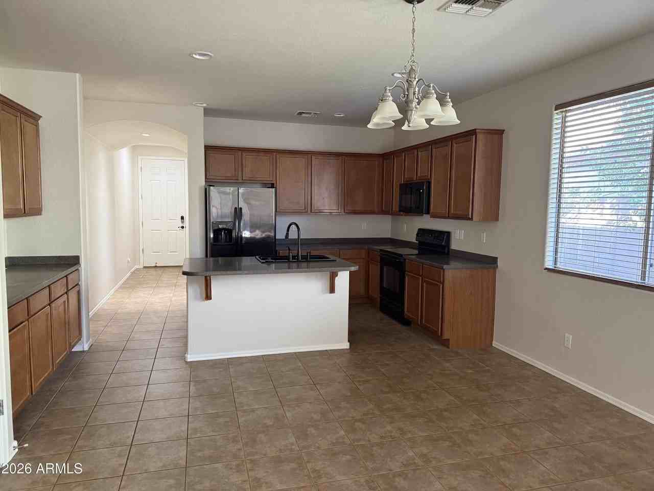 2667 E Canyon Creek Dr - Photo 3 of 23