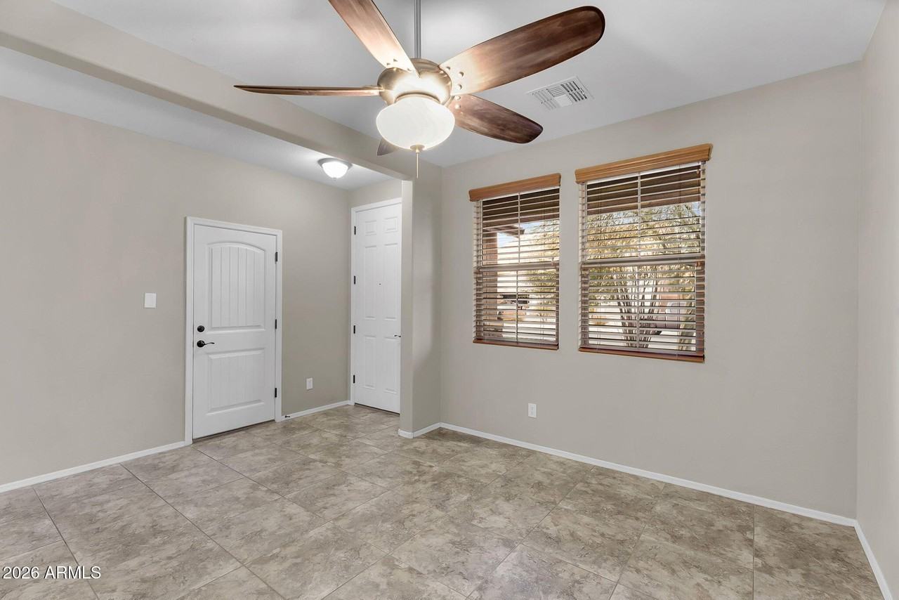 12217 W Planada Ln - Photo 3 of 50