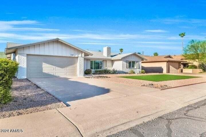 1734 E Laguna Dr - Photo 7 of 23