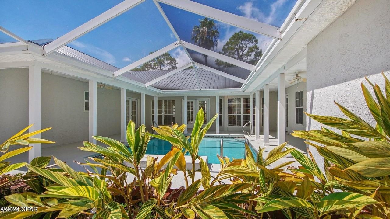 104 Colony Harbour Rd - Photo 2 of 50