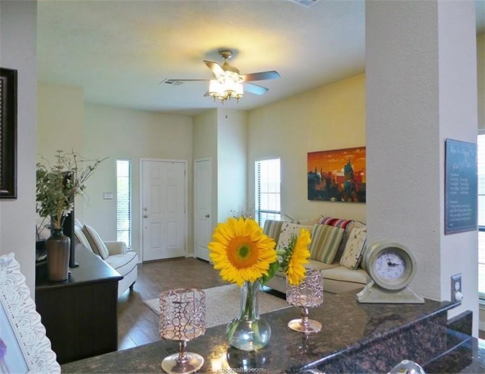 2711 Silver Oak Dr - Photo 7 of 19