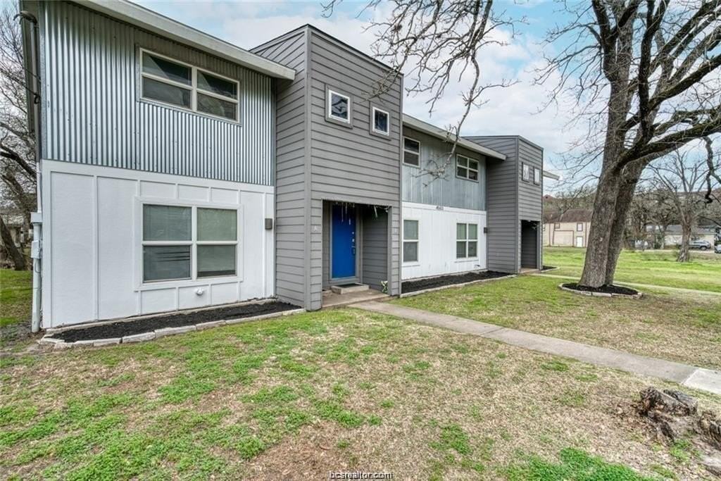 4503 College Main St #D - Photo 2 of 13