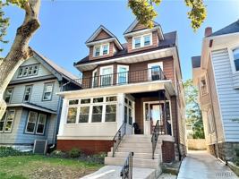 featured image of 95 Inwood Pl Apt 2 #2