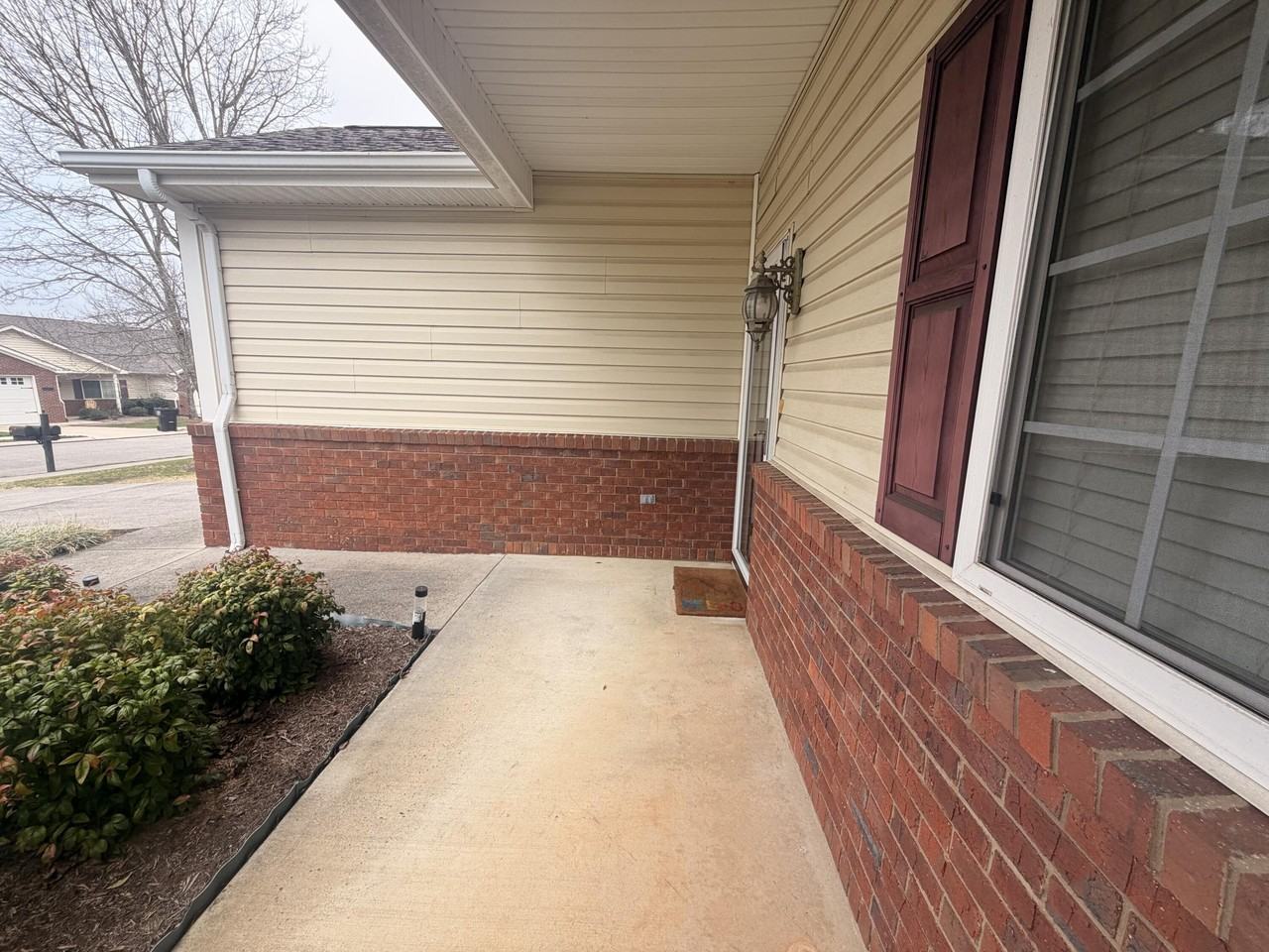 5644 Mountain Oaks Ln - Photo 3 of 27