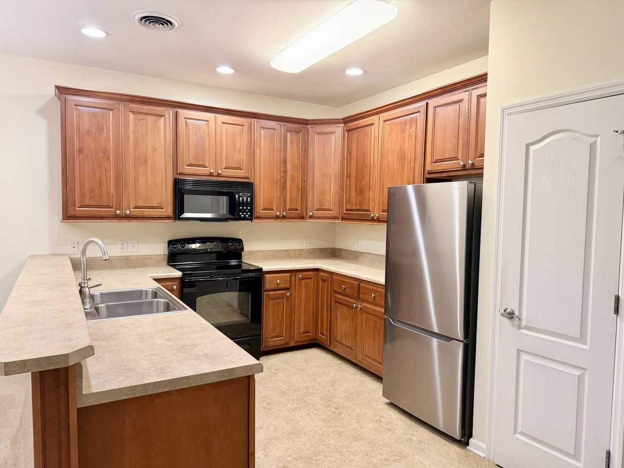 5644 Mountain Oaks Ln - Photo 6 of 27