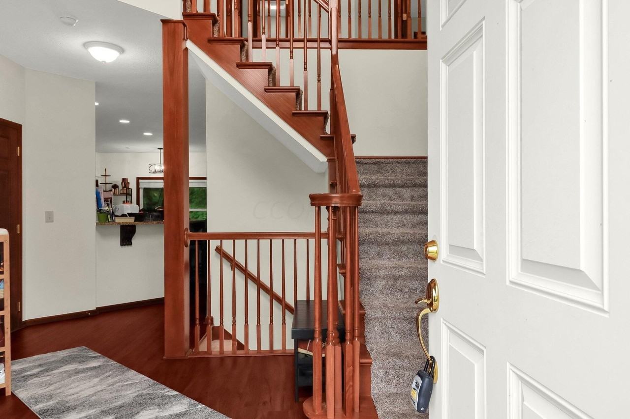 5260 Leydorf Ln - Photo 2 of 41