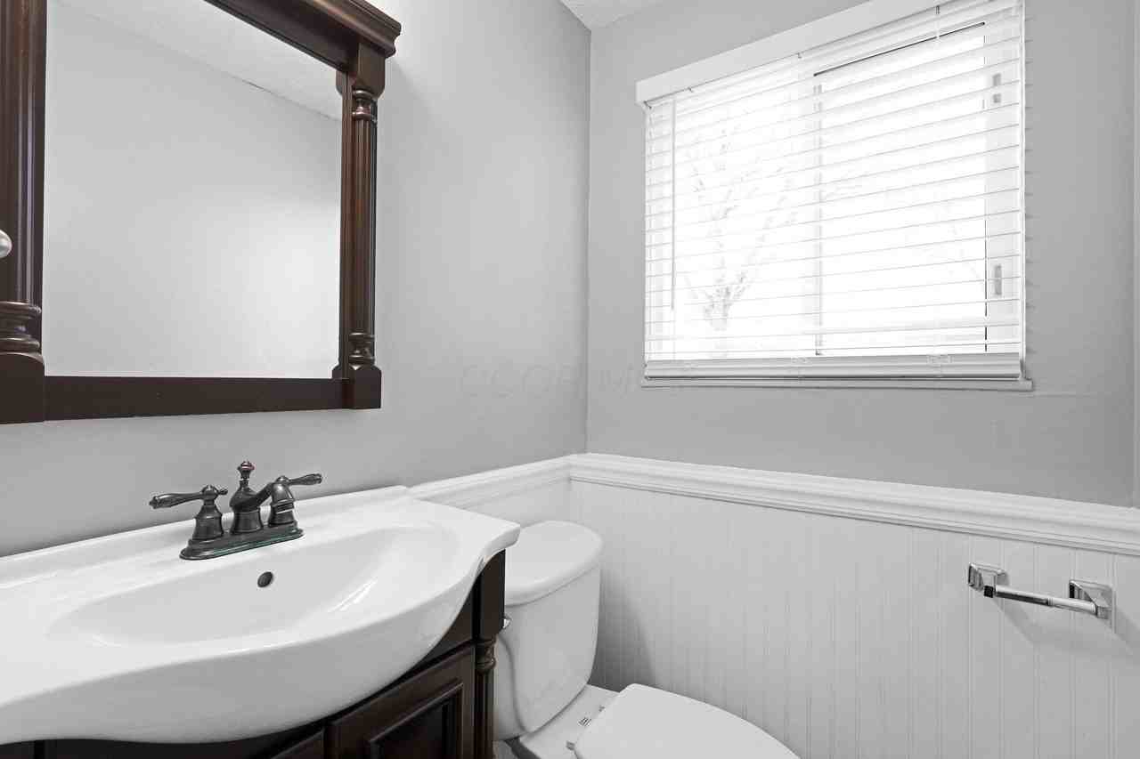 199 N Spring Rd - Photo 7 of 25