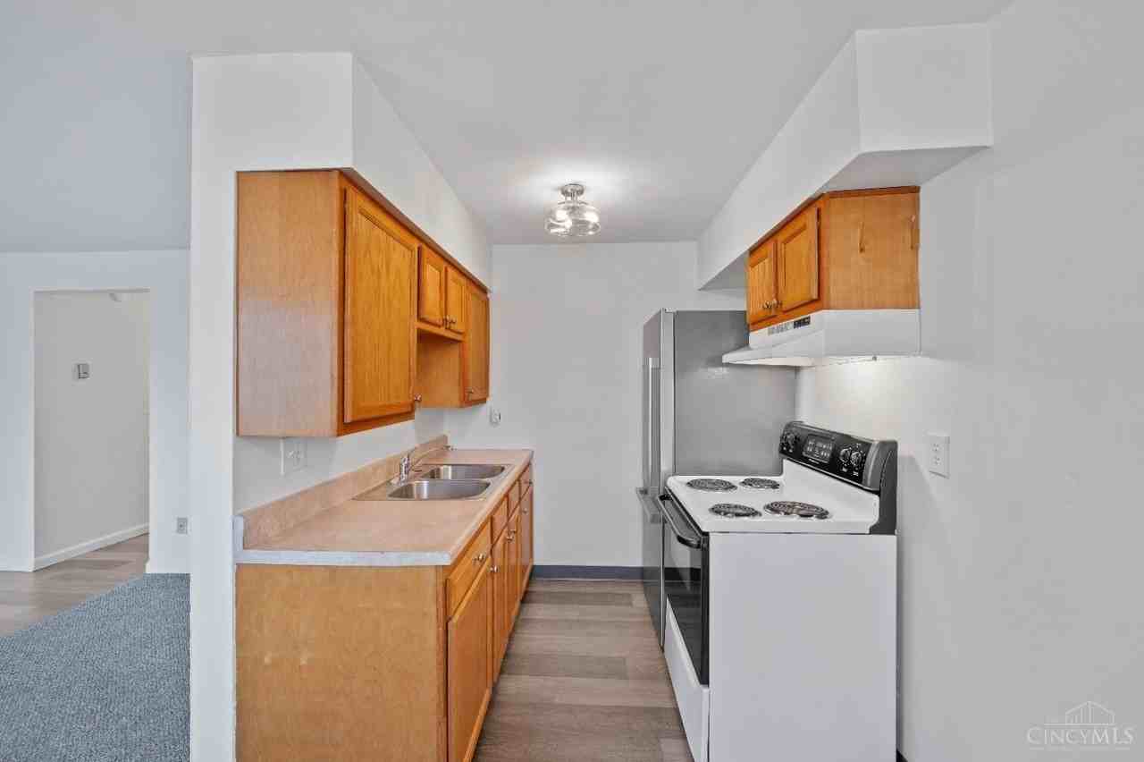 206 N East St Apt 14 #14 - Photo 4 of 8