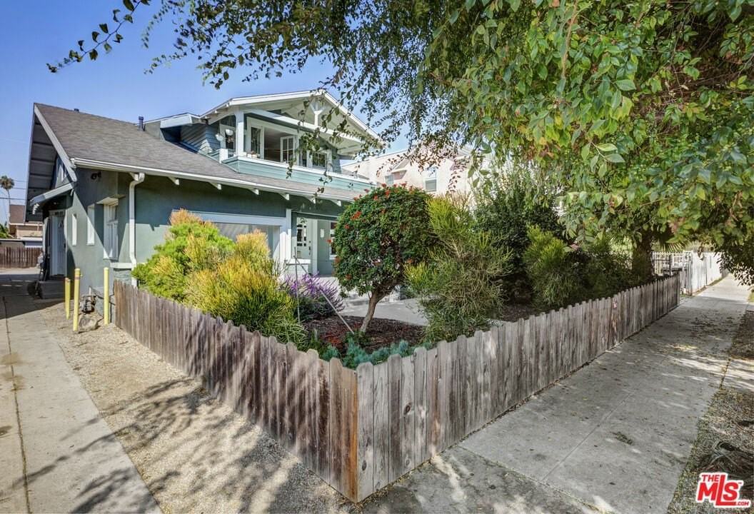 1075 Leighton Ave - Photo 2 of 25