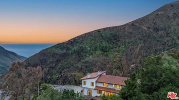 featured image of 2382 Live Oak Meadows Rd