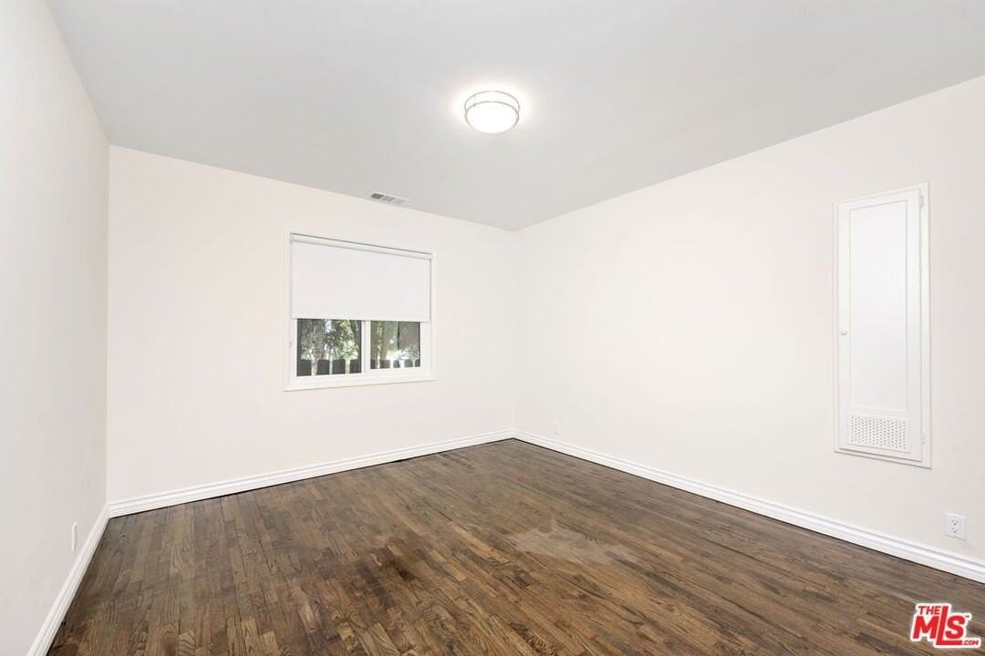 2007 E Villa St Apt A #A - Photo 7 of 12