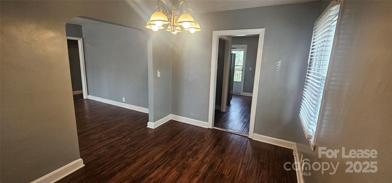 400 Keswick Ave - Photo 4 of 17