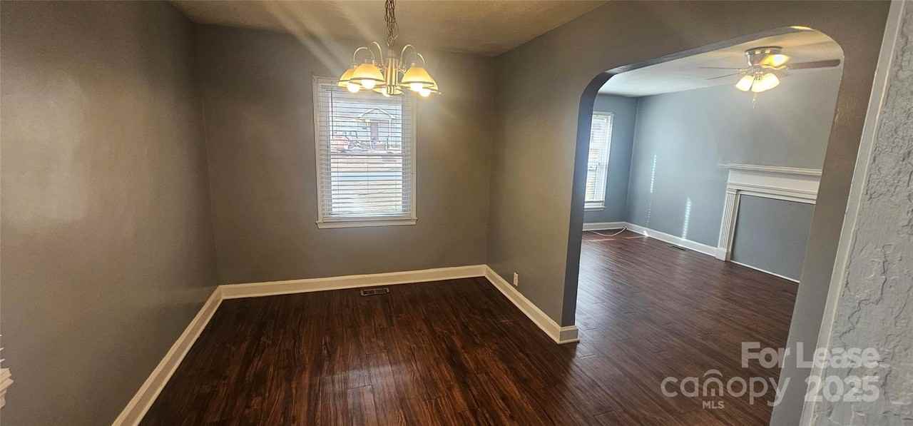 400 Keswick Ave - Photo 5 of 17