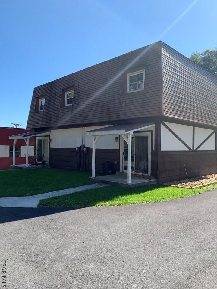 402 Southmont Blvd - Photo 4 of 13