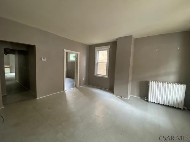 722 Somerset St - Photo 2 of 7