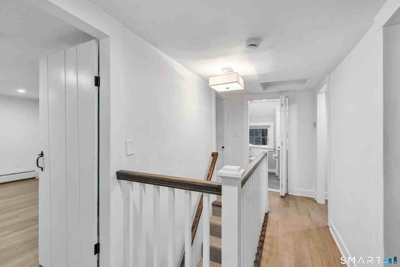 315 Main St - Photo 5 of 22