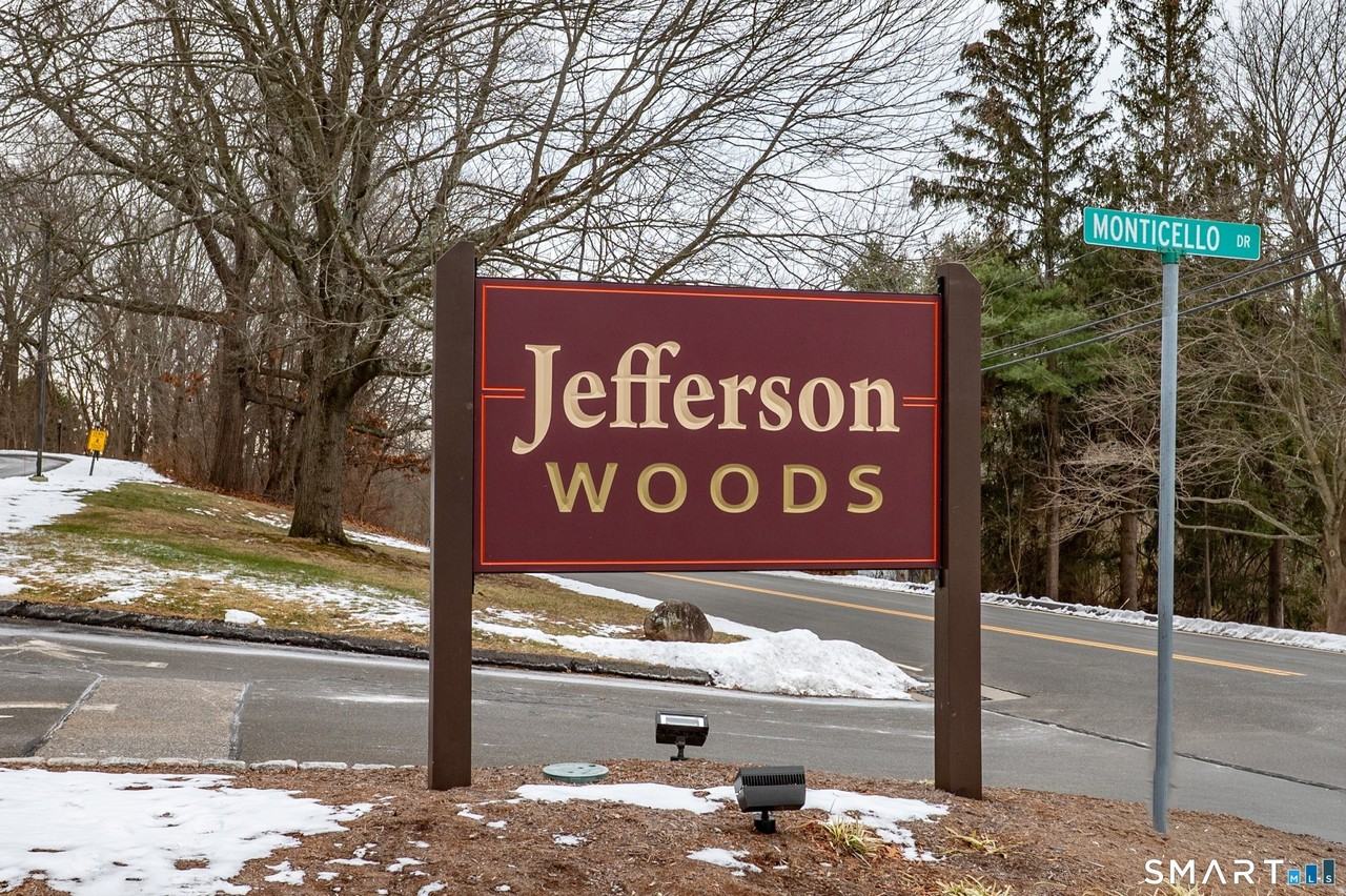 42 Monticello Dr #42 - Photo 2 of 40