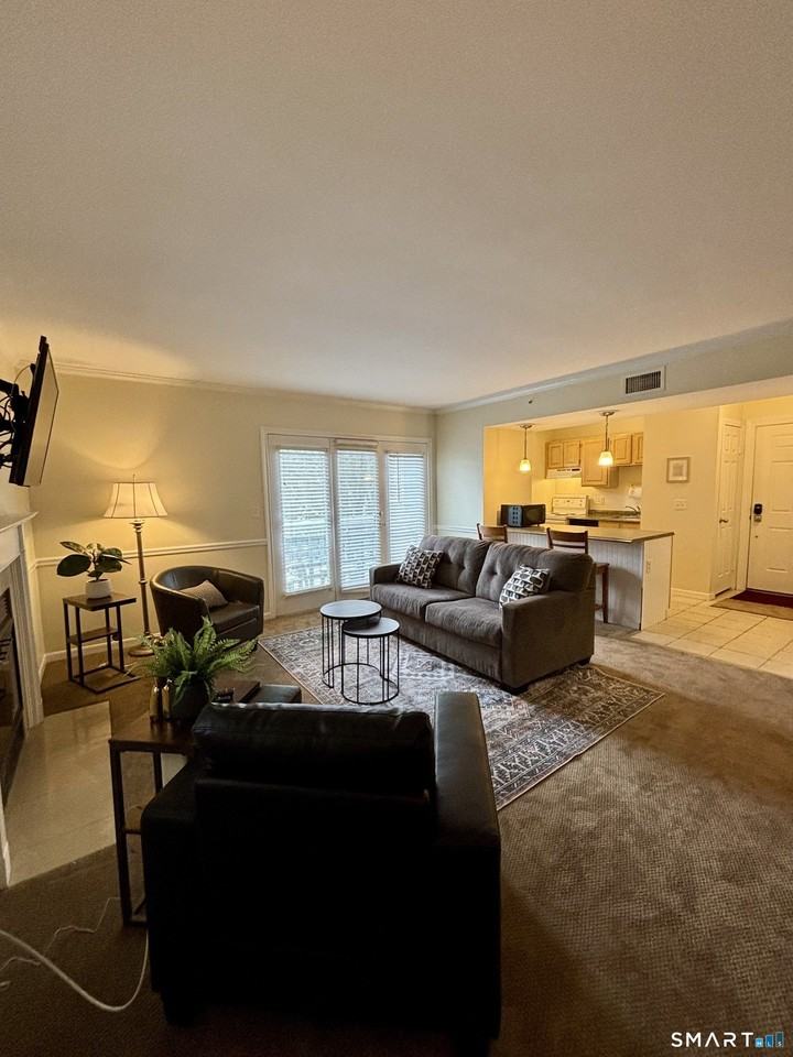 221 Old Pond Ln #221 - Photo 6 of 11