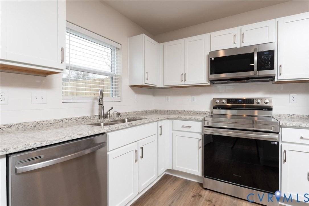 914 Encore Autumn Ln - Photo 7 of 27