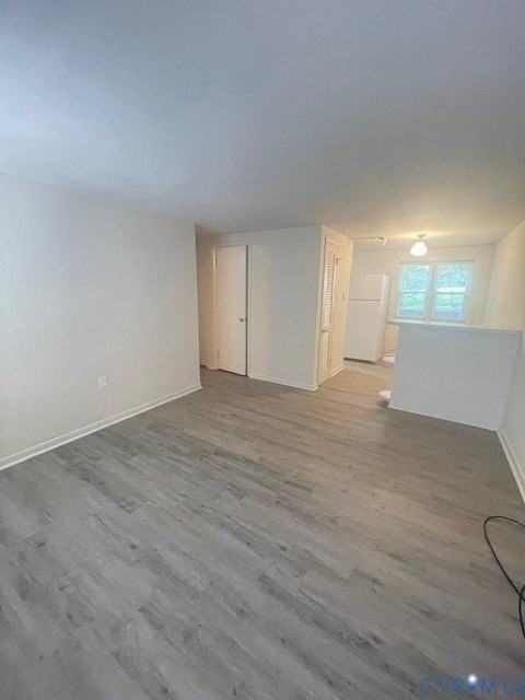 7279 Edgeworth Rd Apt 5 #5 - Photo 4 of 14