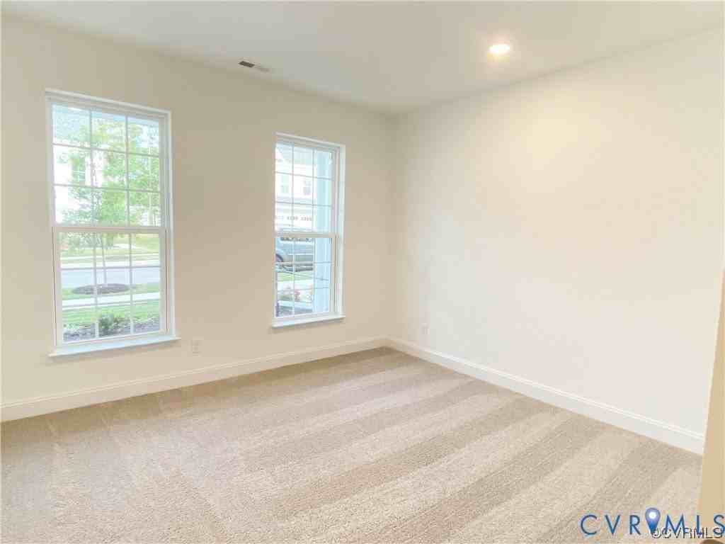 7000 Leire Ln - Photo 3 of 22