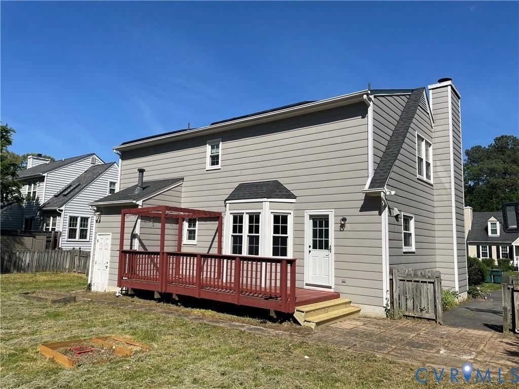 5153 Chelsea Brook Ln - Photo 2 of 20