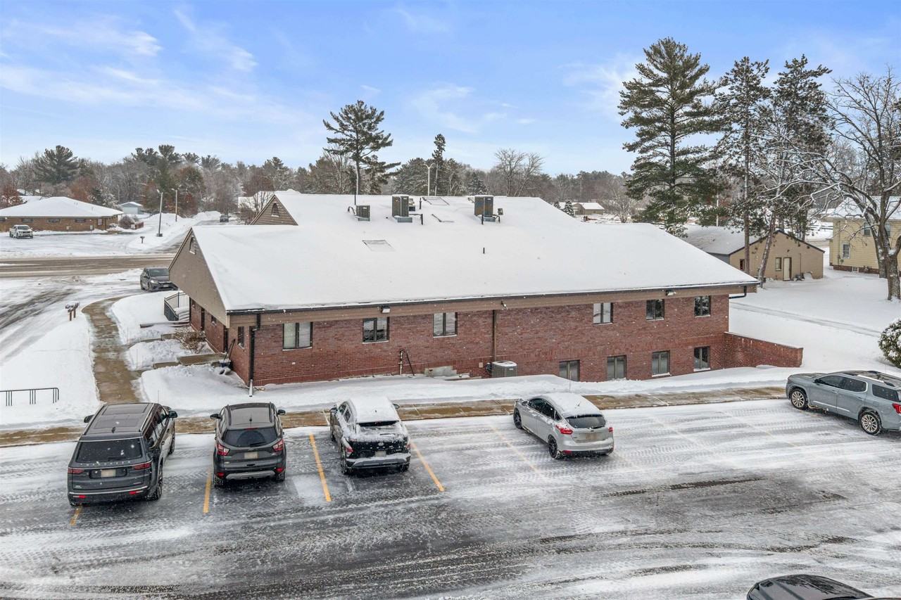 2925 Post Rd #2 - Photo 3 of 24