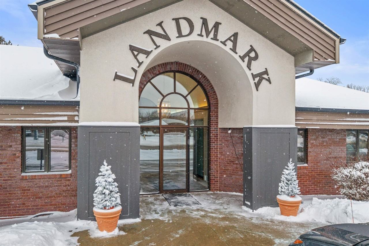 2925 Post Rd #4 - Photo 5 of 16