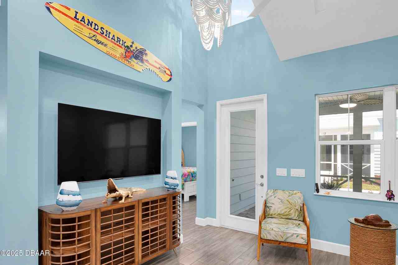 275 Last Mango Dr - Photo 5 of 44