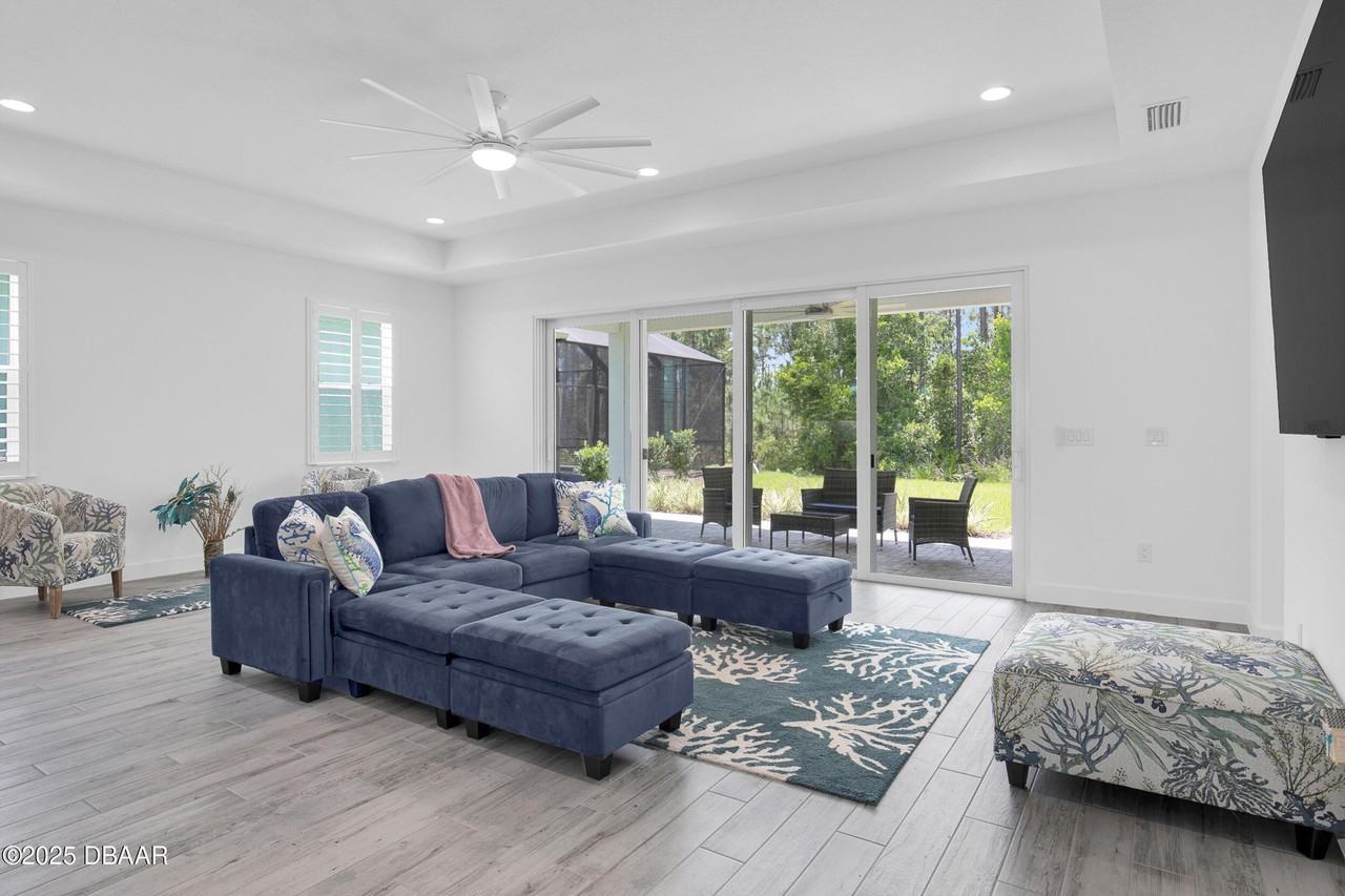 853 Bama Breeze Dr - Photo 5 of 43