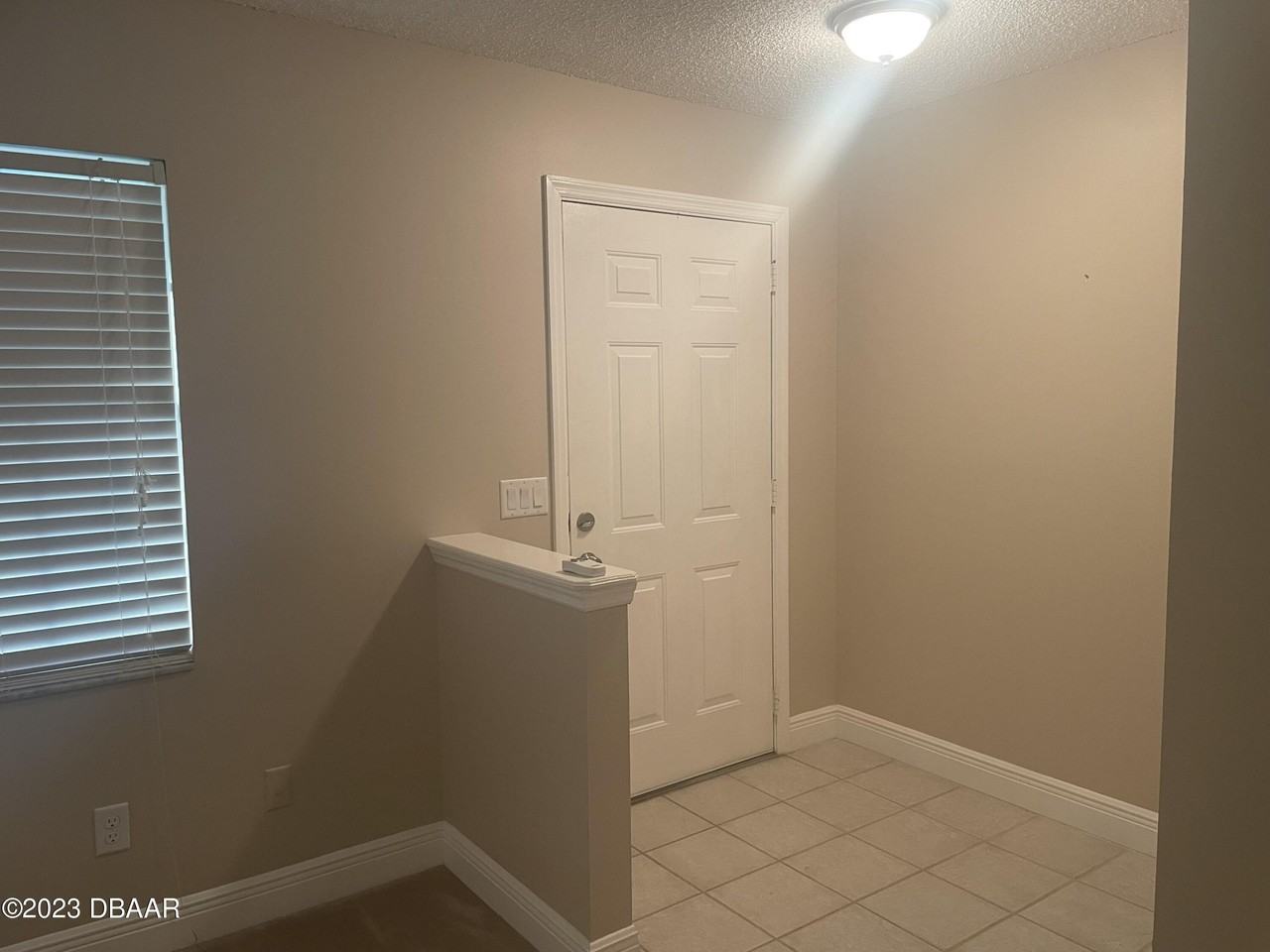 261 Manhattan Way - Photo 7 of 18