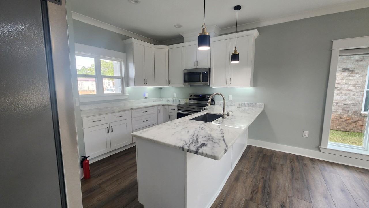 9149 Timber Ln - Photo 2 of 44